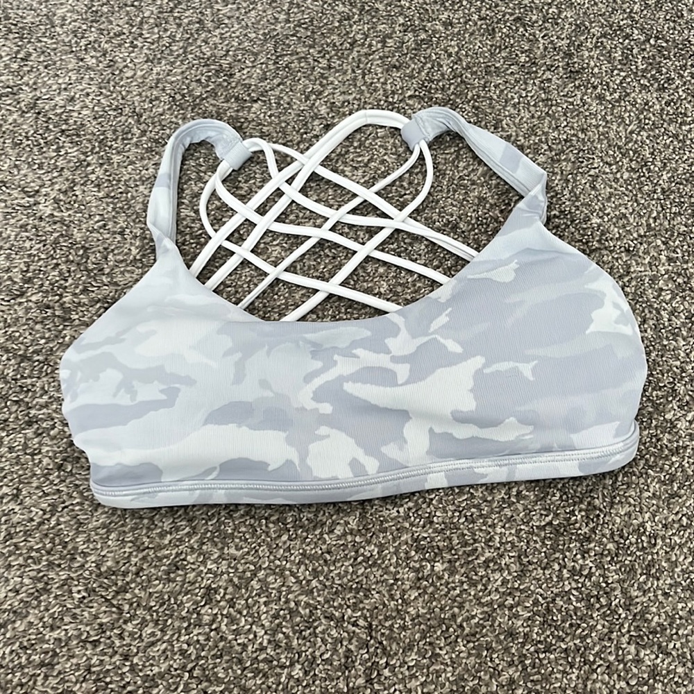 lululemon sports bra